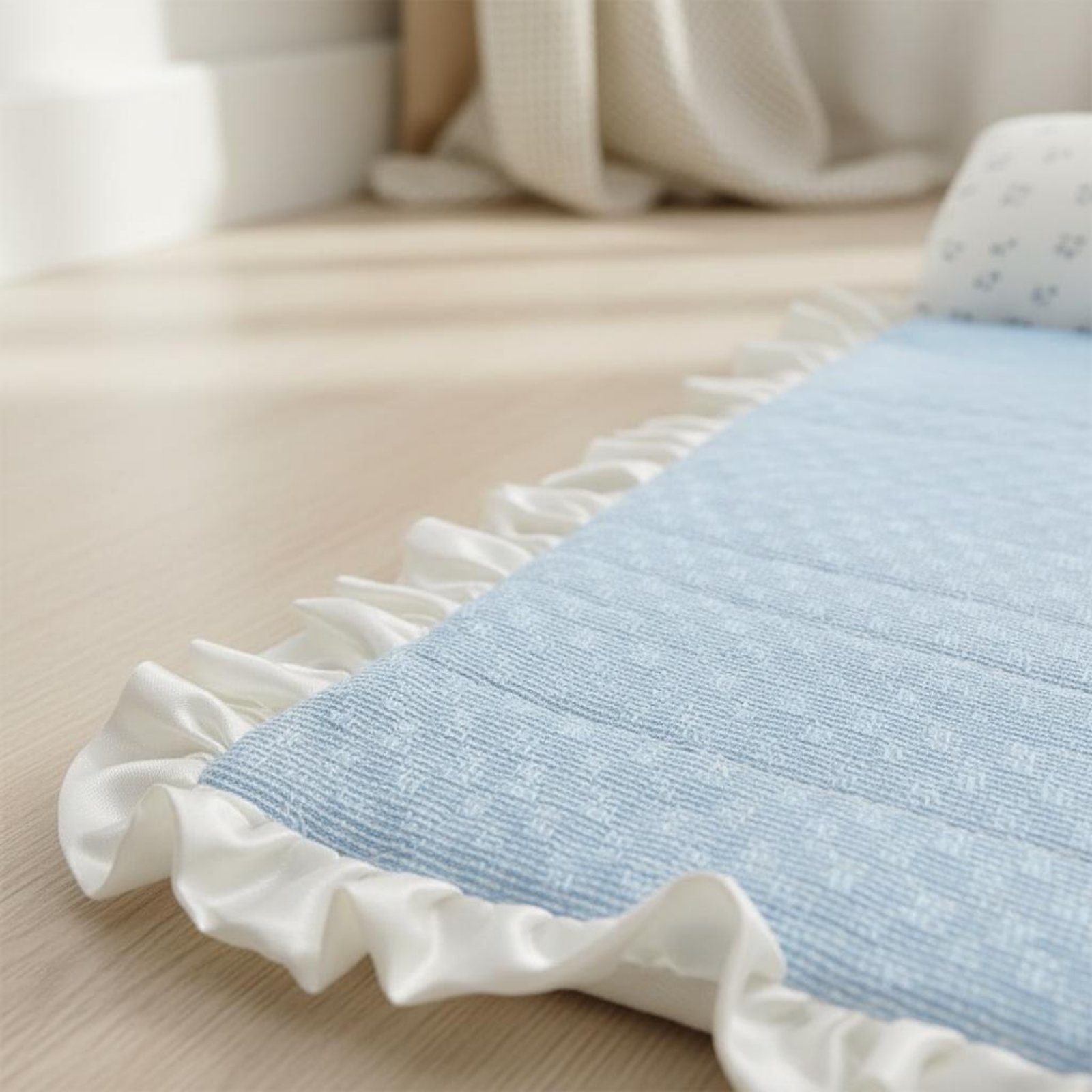 Dog Cooling Mat Cute Ear Pillo - Dog Cooling Mat 评论和价格
